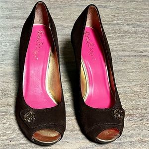 Lilly Pulitzer open toe wedge sandals